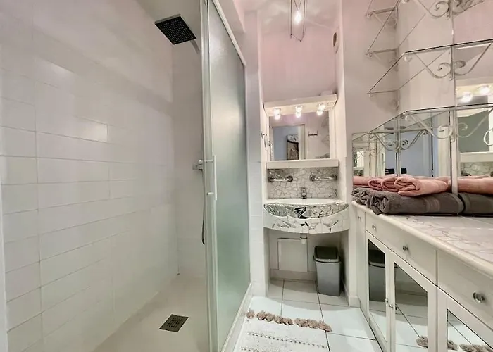 Duplex 70m2 - Vue Cite Medievale - Parking Gratuit Apartment Carcassonne