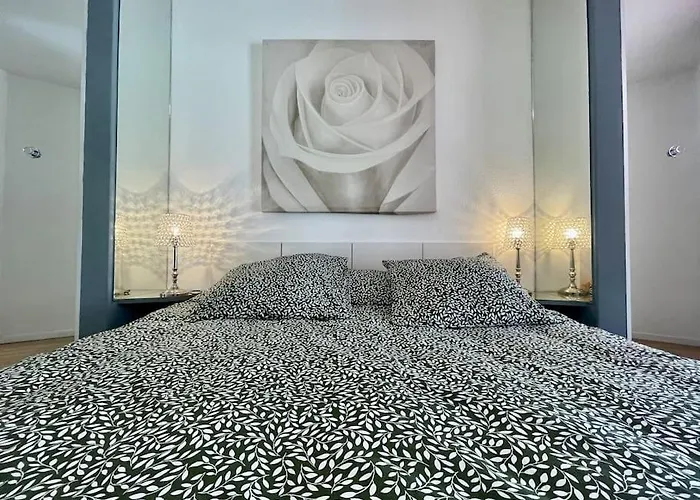 Duplex 70m2 - Vue Cite Medievale - Parking Gratuit * Carcassonne