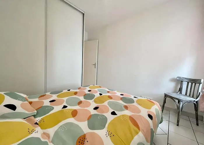 Duplex 70m2 - Vue Cite Medievale - Parking Gratuit * Carcassonne